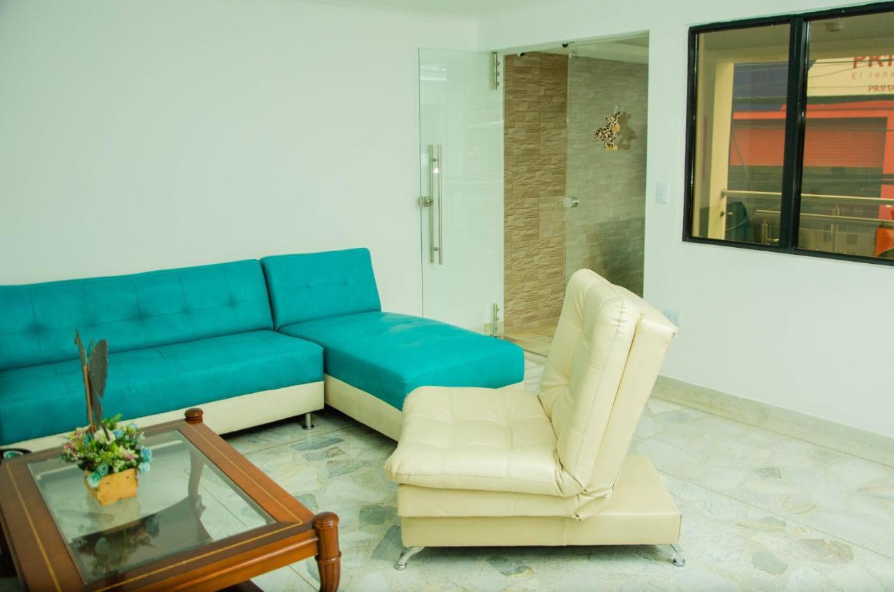 Casa Hotel Los Arboles Bello Bagian luar foto
